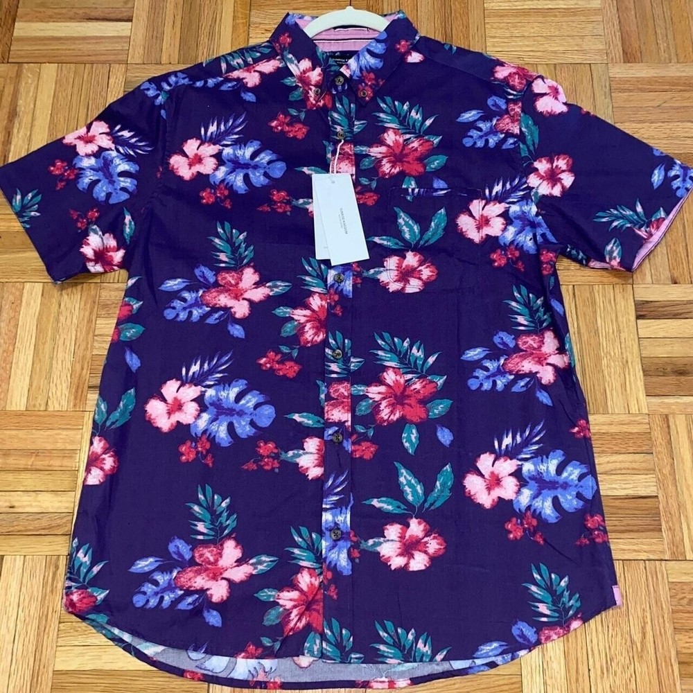 NWT Large Sunrise Kingdom Custom Design Floral Short Sleeve Button Down Shirt